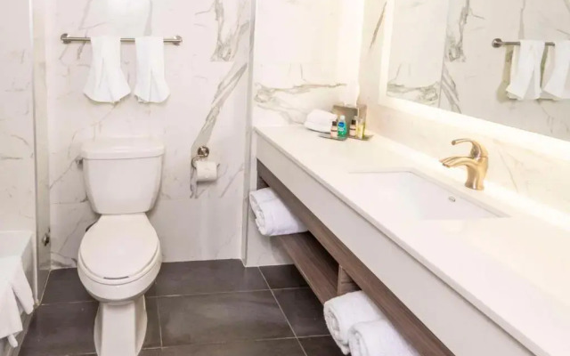 Chateau Cartier Hotel Conference Spa