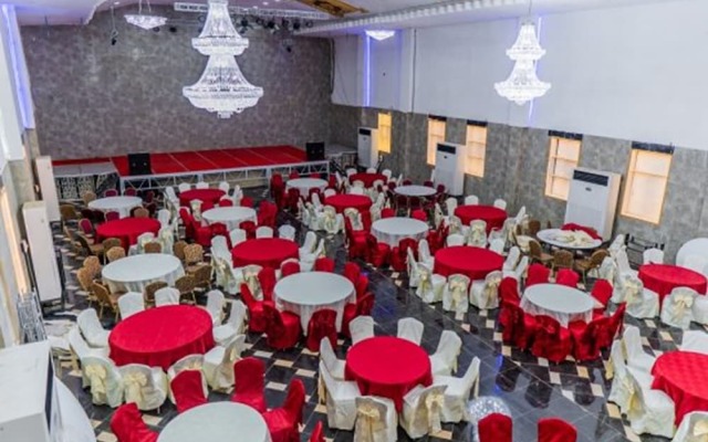 Gallani Suites Hotel