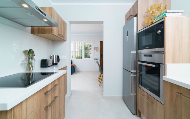Book It Villa Moraira Cream