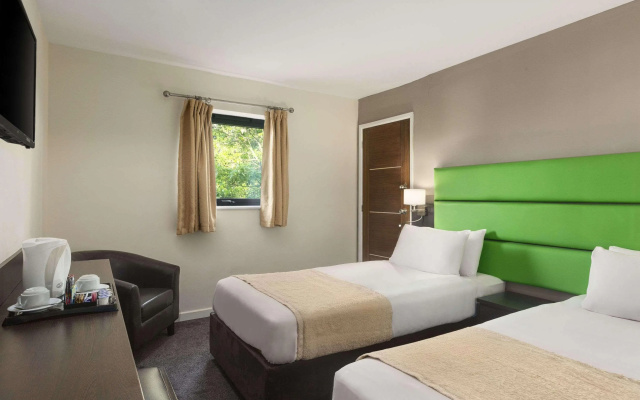 Redwings Lodges Birmingham