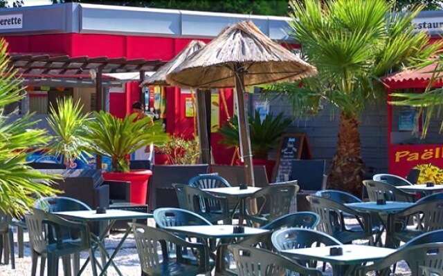 Lagrange Grand Bleu Vacances Camping Le Bosc