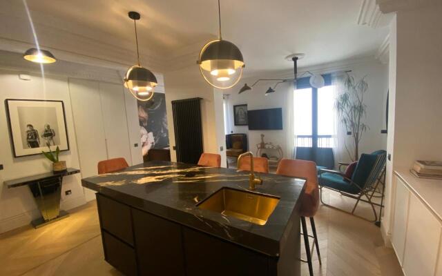 Luxury Apartment in Gran Via