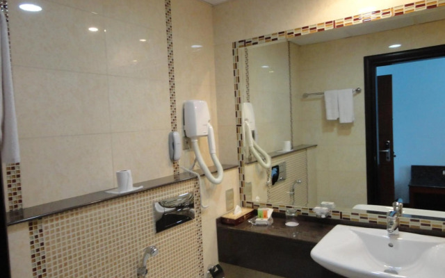 Royal Grand Suite Hotel