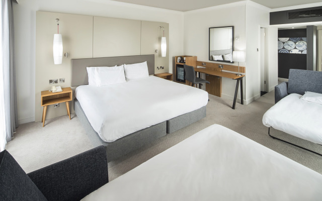 Crowne Plaza Stratford Upon Avon by IHG