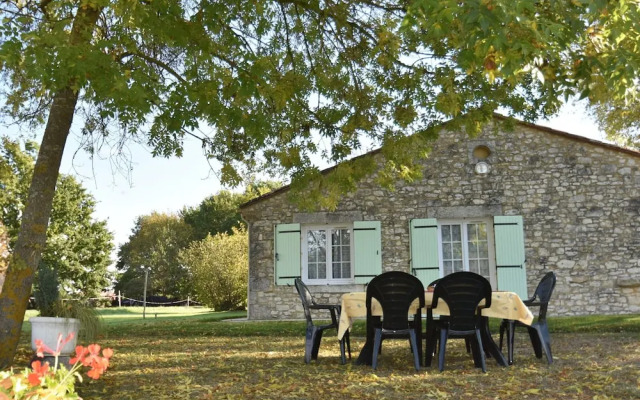 Spacious Holiday Home in Saint-nexans With Terrace