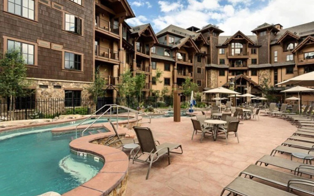 Breck_grandlodge_peak7_1bd