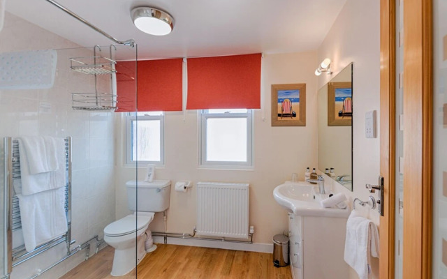 Potters Mooring Guest House Hotel