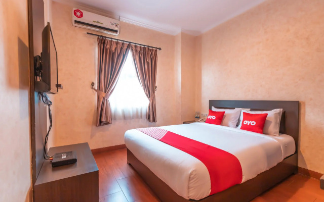 OYO Flagship 2131 Hotel Binong