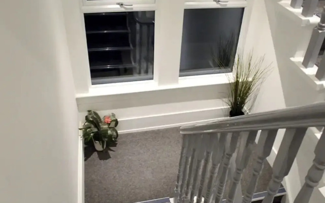 Spacious Student Ensuite Finsbury House