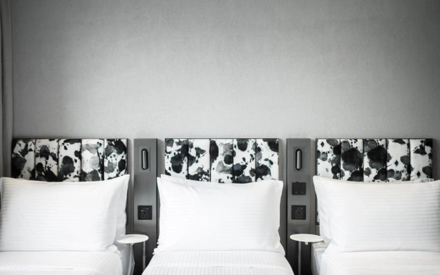 Page148, Page Hotel