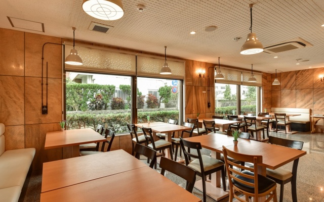Nago Business Hotel