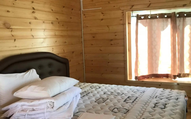 RedDoorz Sripiamsuk Resort Bangkok