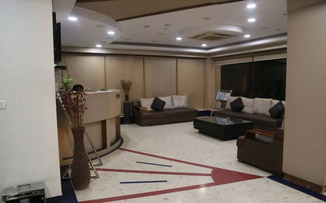Rhythm Residency – Lobby – Agra