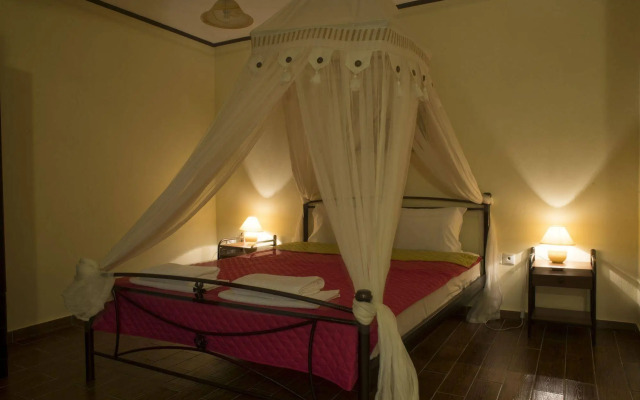 Cavo Plako Villas
