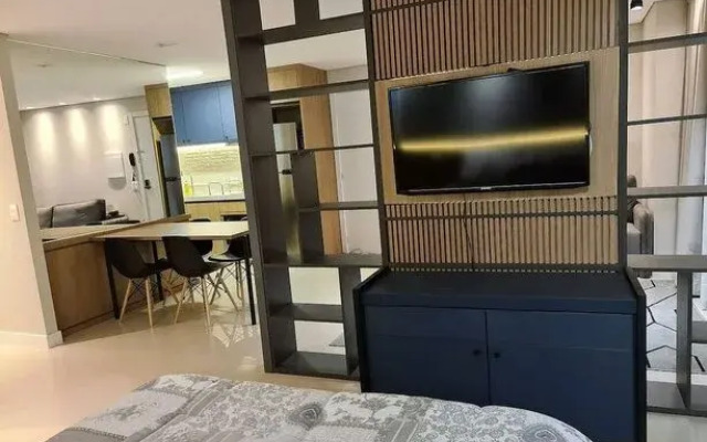 Riverside Residence