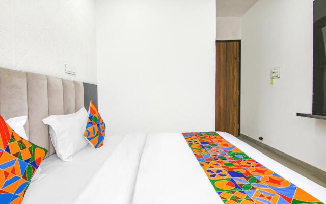 Fabhotel Golden Gate