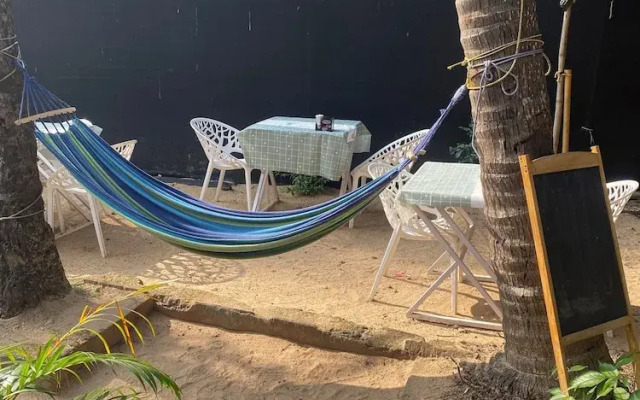 Tropical Bay