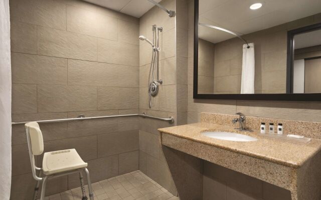 Spark by Hilton Florence North I-95, SC