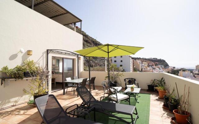 Holiday House Penthouse in La Gomera