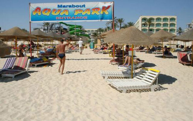 Hotel Marabout - Families and Couples Only