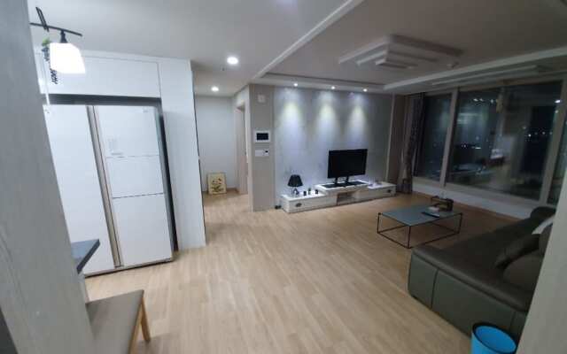 Vallas House 1301