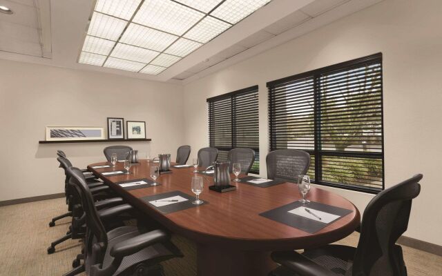 Country Inn & Suites by Radisson, Seattle-Bothell, WA