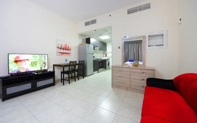 New Arabian Holiday Homes- IMPERIAL JVT