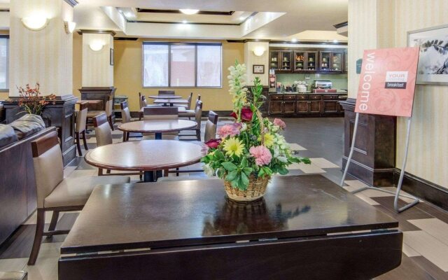 Comfort Inn & Suites El Dorado