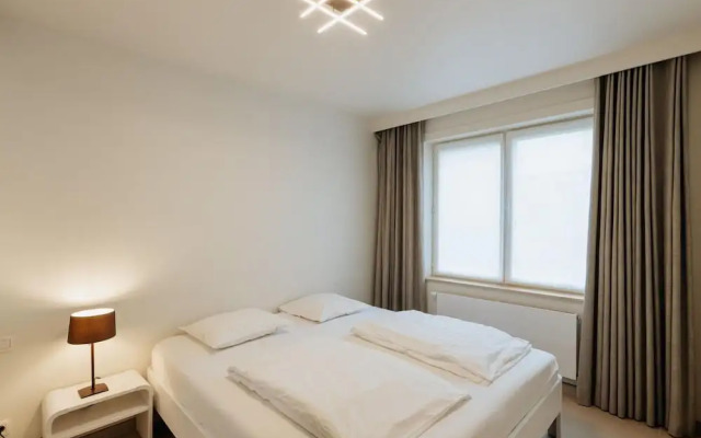 Alexander 0001 Apartment With sea View