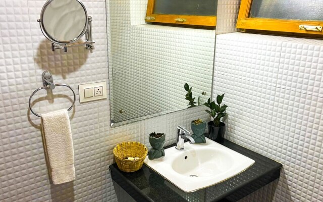 Himalayan Ecstasy Cottage & Spa