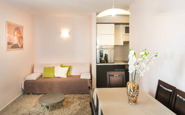 Apartment Carmen