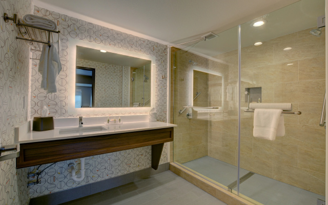 Holiday Inn Salem by IHG
