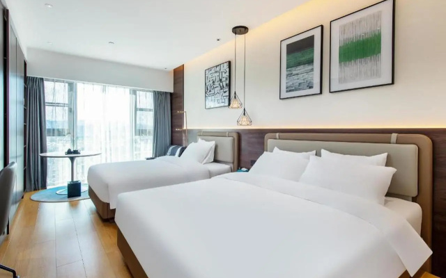 Novotel Living Yunnan Dianchi Times – Guest Rooms – Kunming
