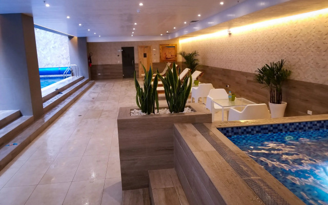 Luxury Residence Suites