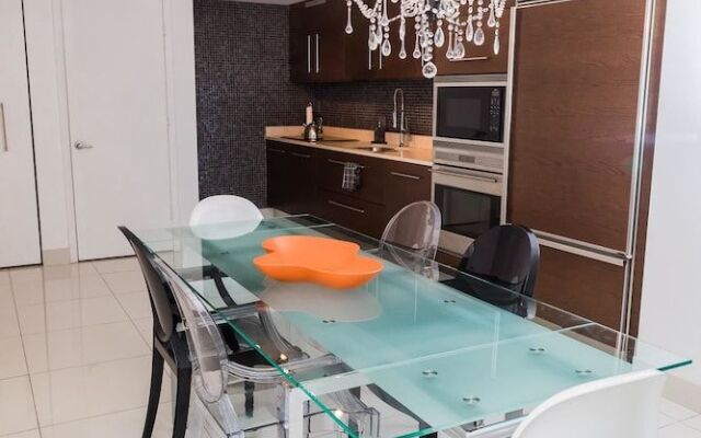 Icon Residences by Flashstay