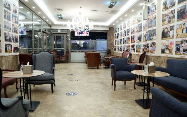 Al Madina Hotel İstanbul