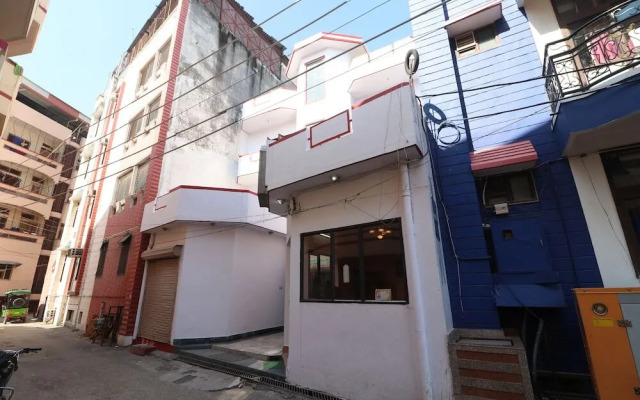 Megha Yatri Niwas Guest House by OYO Rooms