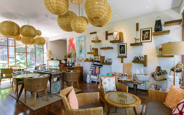 Tejaprana Resort & Spa