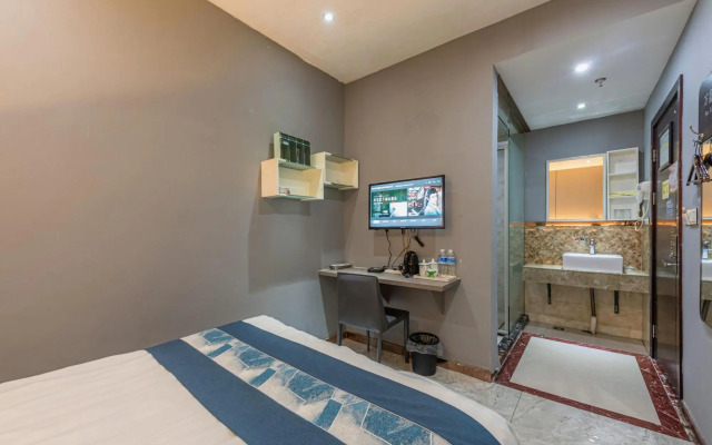 Yuyao wanxinzhutishangwu Hotel