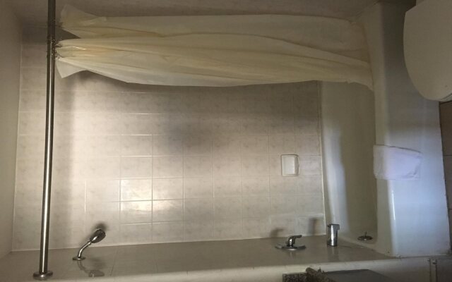 Economy Inn Monterey