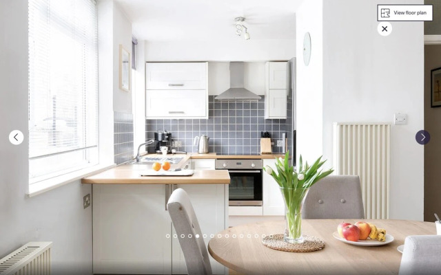 Putney Court - 1 Bed Apartment by BaseToGo