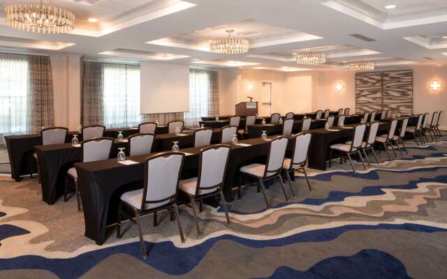 Hilton Garden Inn Freeport Downtown