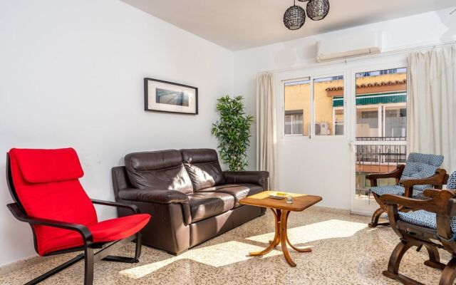 Large Apartment in Prime Location in Fuengirola Ref 98