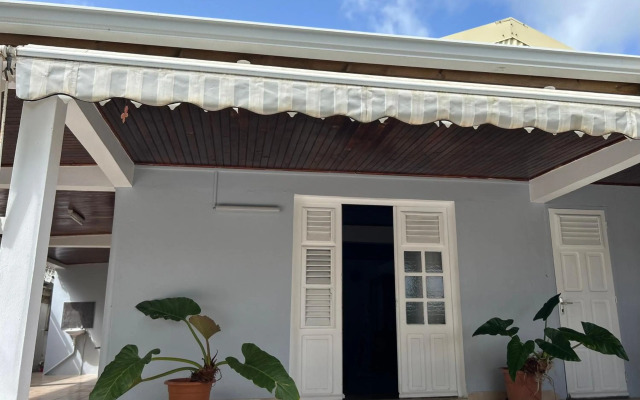 Villa à louer à Sainte-Anne en Martinique