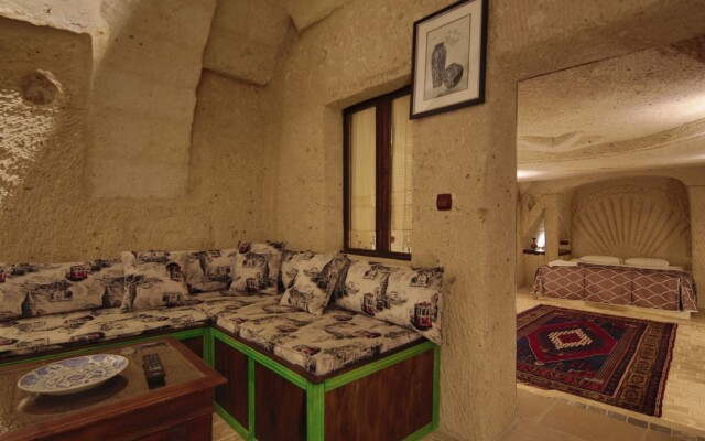Adora Cave Suites