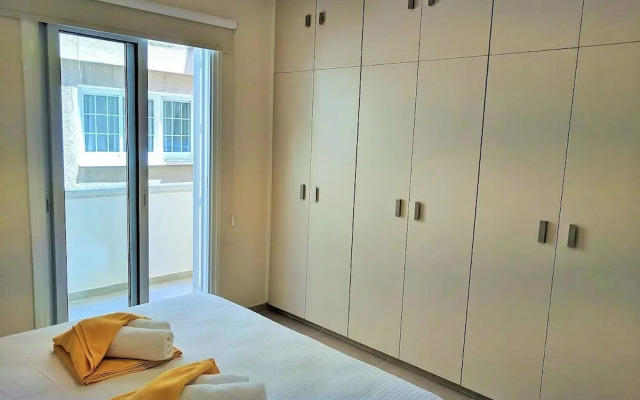 Apartment 12 Kition