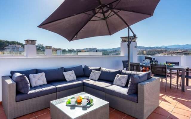 Apartment - 2 Bedrooms with Pool, WiFi and Sea views - 107889