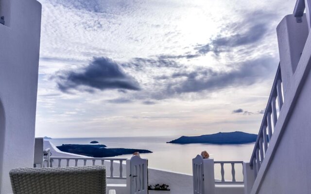 Santorini View Studios-Adults Only