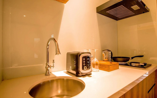 Rama Residence Petitenget Hotel