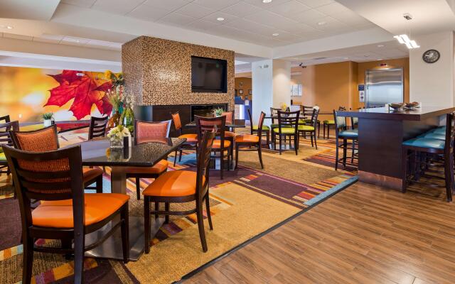 Best Western Plus Hiawatha Hotel